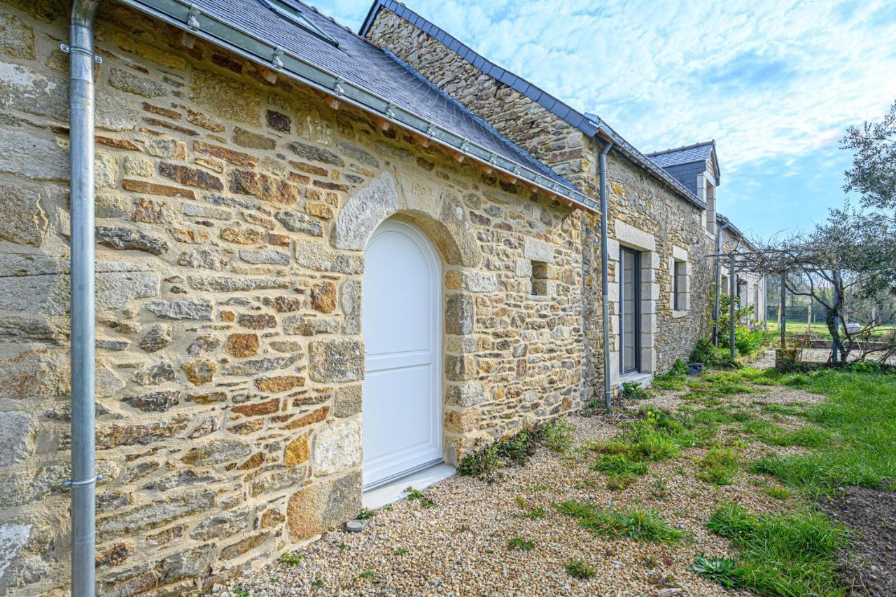 Ty-Joachim - Belle Longere Familiale Vila Surzur Exterior foto